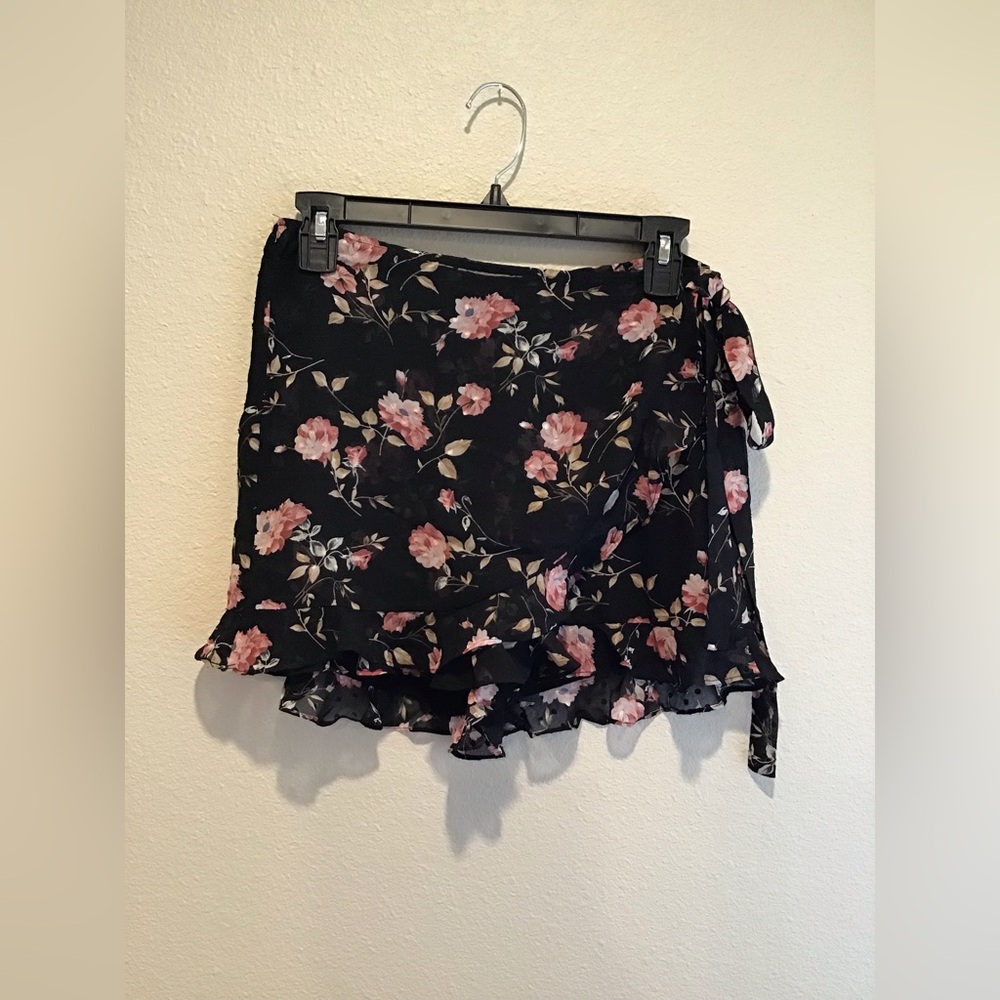 Vintage floral skort with wrap tie